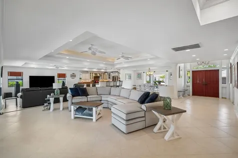 3422 Se Fairway Stuart FL 34997