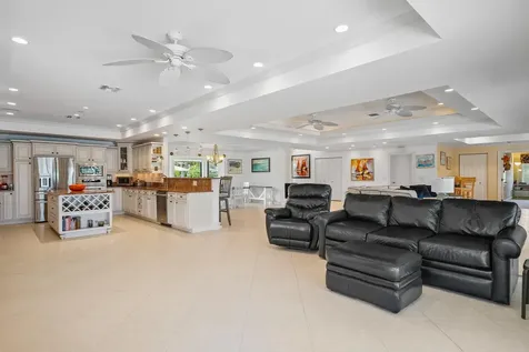 3422 Se Fairway Stuart FL 34997