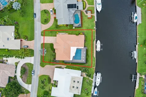 3422 Se Fairway Stuart FL 34997