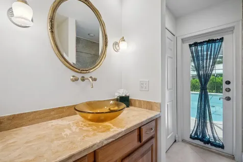 3422 Se Fairway Stuart FL 34997
