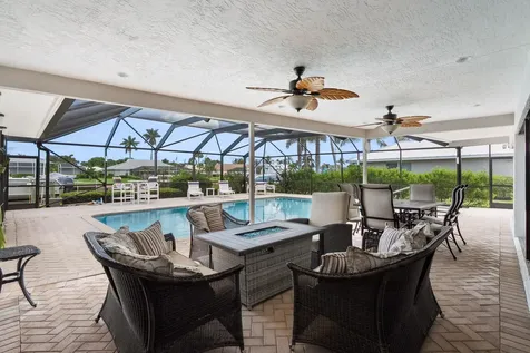3422 Se Fairway Stuart FL 34997