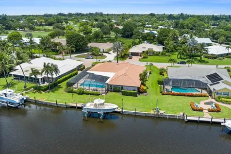 3422 Se Fairway Stuart FL 34997