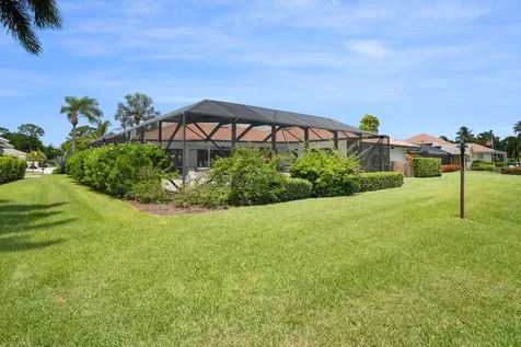 3422 Se Fairway Stuart FL 34997