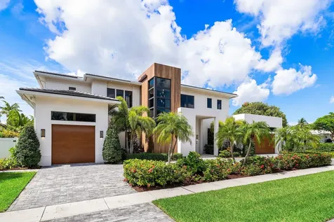 450 Ne 10th Street Boca Raton FL 33432
