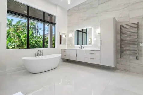 450 Ne 10th Street Boca Raton FL 33432