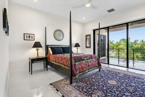 450 Ne 10th Street Boca Raton FL 33432