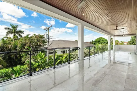 450 Ne 10th Street Boca Raton FL 33432