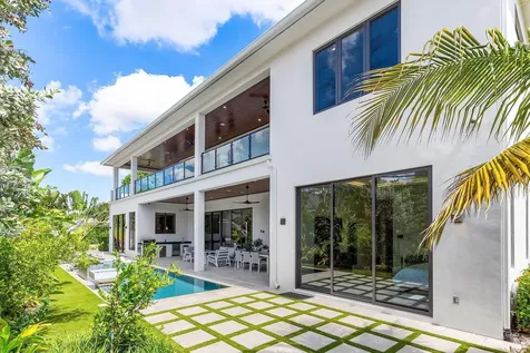 450 Ne 10th Street Boca Raton FL 33432