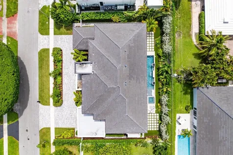 450 Ne 10th Street Boca Raton FL 33432