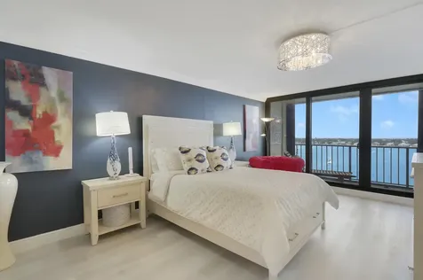 130 Lakeshore Drive North Palm Beach FL 33408