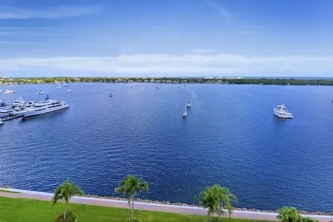 130 Lakeshore Drive North Palm Beach FL 33408