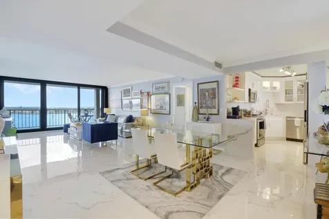 130 Lakeshore Drive North Palm Beach FL 33408