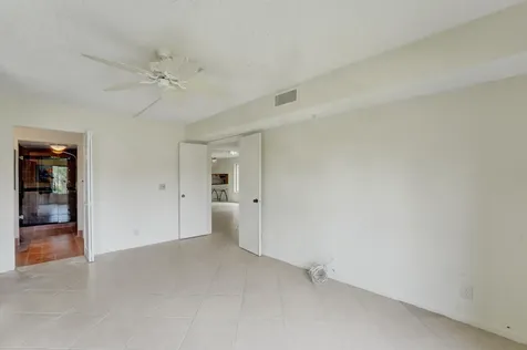 5306 Cedar Lake Drive Boynton Beach FL 33437