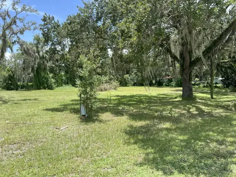 2070 SW 8th Street Okeechobee FL 34974