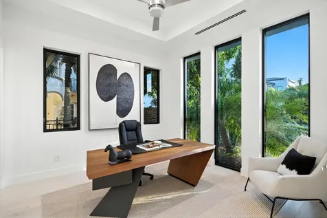 700 Ne 29th Place Boca Raton FL 33431