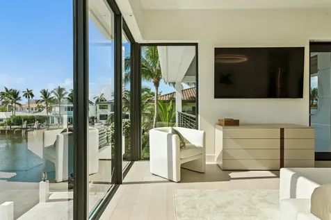 700 Ne 29th Place Boca Raton FL 33431