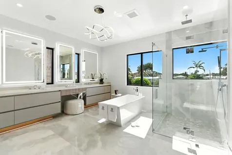 700 Ne 29th Place Boca Raton FL 33431