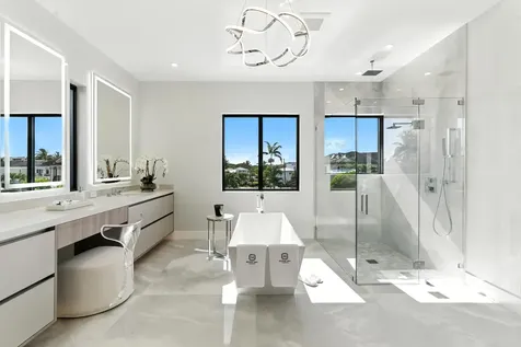 700 Ne 29th Place Boca Raton FL 33431