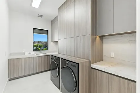 700 Ne 29th Place Boca Raton FL 33431