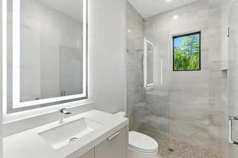700 Ne 29th Place Boca Raton FL 33431