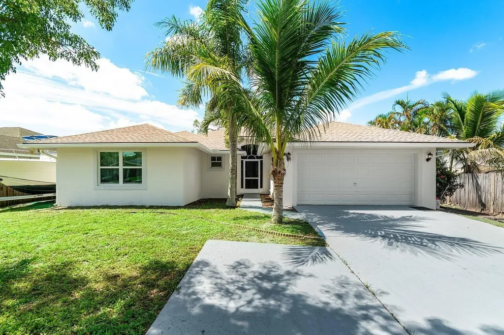7600 Cocoanut Drive Lake Worth FL 33467