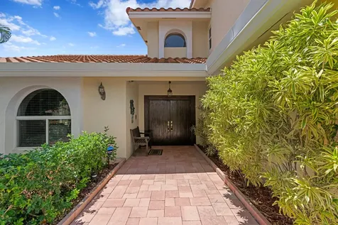 300 Sw 15th Drive Boca Raton FL 33432