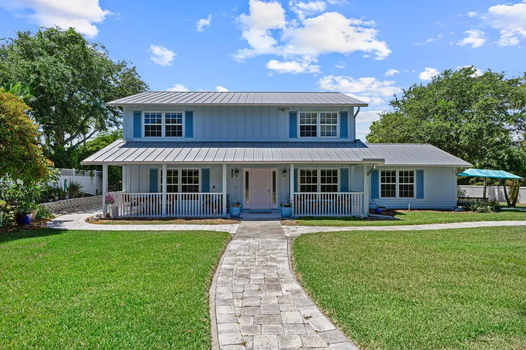 2225 Genesea Lane Vero Beach FL 32963