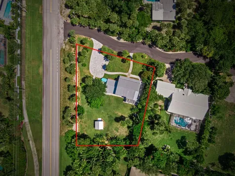 2225 Genesea Lane Vero Beach FL 32963