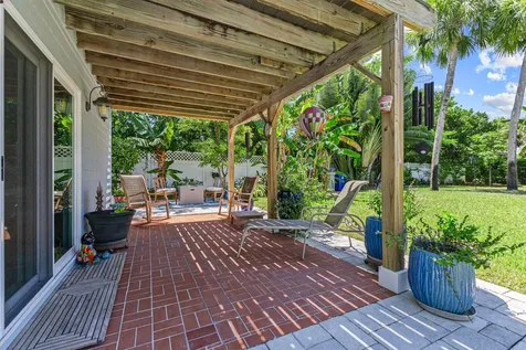 2225 Genesea Lane Vero Beach FL 32963