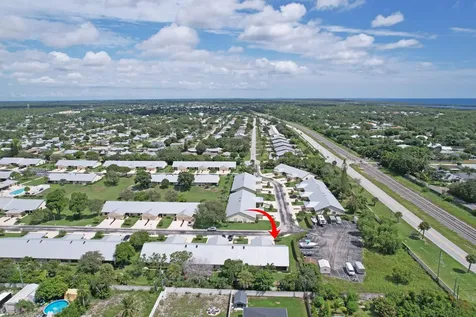7655 Se Sugar Sand Circle Hobe Sound FL 33455