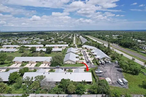 7655 Se Sugar Sand Circle Hobe Sound FL 33455