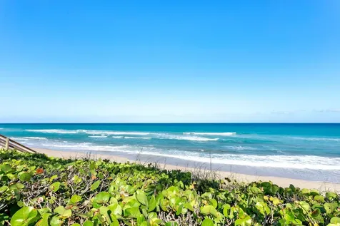 3230 S Ocean Boulevard Palm Beach FL 33480