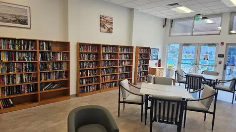 880 W Horizons Boynton Beach FL 33435