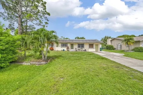 5107 Palm Drive Fort Pierce FL 34982