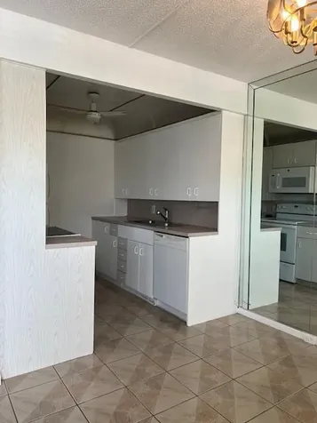 3045 Cornwall C Boca Raton FL 33434