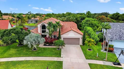 10798 Seacliff Circle Boca Raton FL 33498