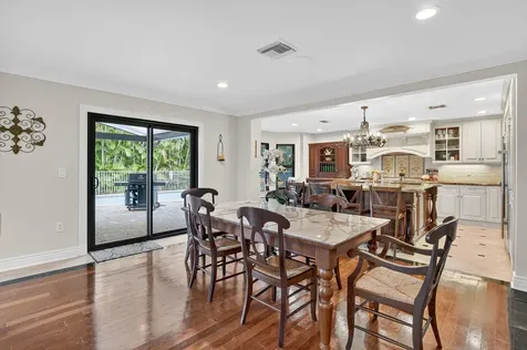 10798 Seacliff Circle Boca Raton FL 33498