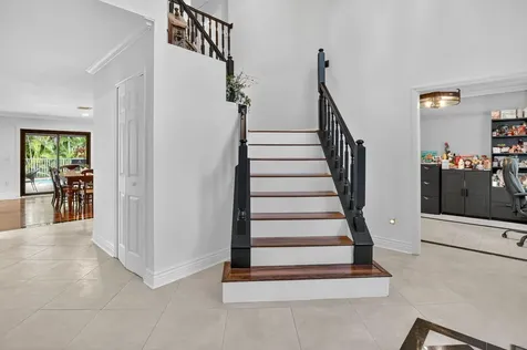 10798 Seacliff Circle Boca Raton FL 33498