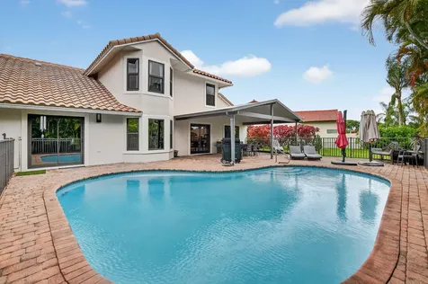 10798 Seacliff Circle Boca Raton FL 33498