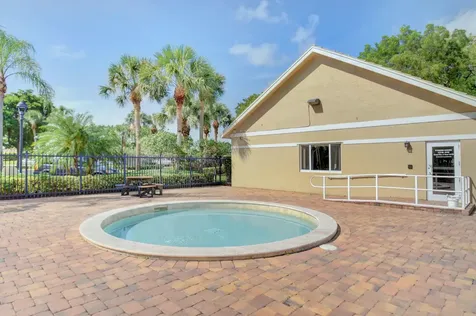 10798 Seacliff Circle Boca Raton FL 33498