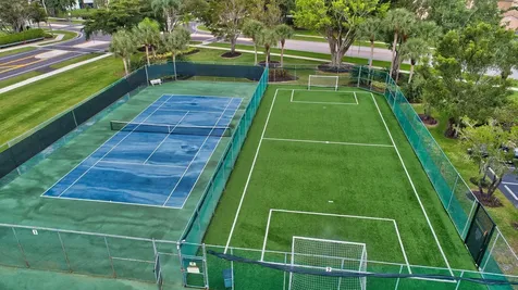 10798 Seacliff Circle Boca Raton FL 33498