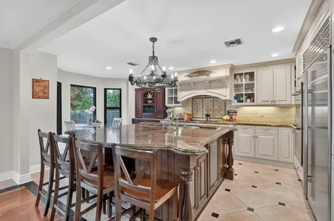 10798 Seacliff Circle Boca Raton FL 33498