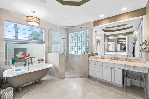 7028 Mandarin Drive Boca Raton FL 33433