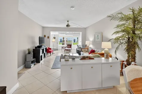 2860 Sw 22nd Avenue Delray Beach FL 33445