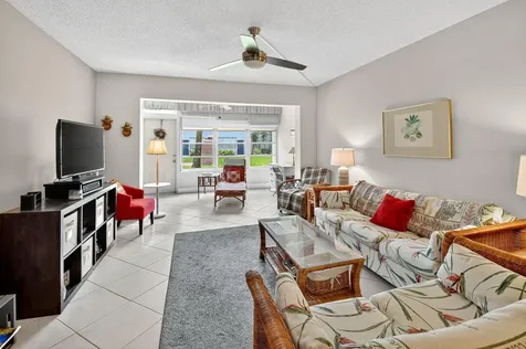 2860 Sw 22nd Avenue Delray Beach FL 33445