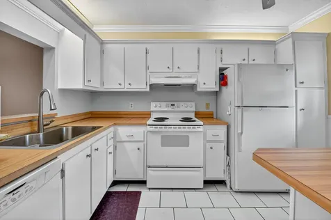 2860 Sw 22nd Avenue Delray Beach FL 33445