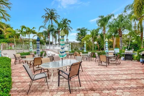 2860 Sw 22nd Avenue Delray Beach FL 33445
