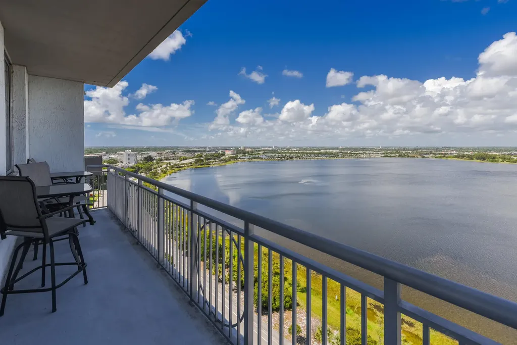 300 S Australian Avenue West Palm Beach FL 33401