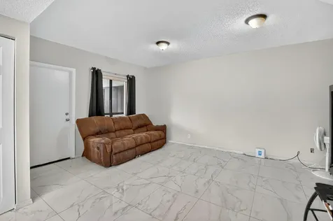 9375 Sw 61st Way Boca Raton FL 33428