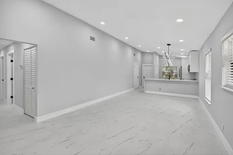 8137 Windgate Drive Boca Raton FL 33496